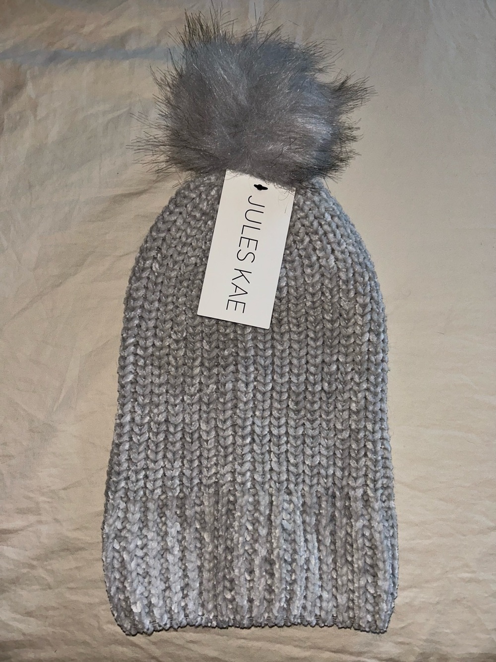 Women’s Knit Pom Beanie